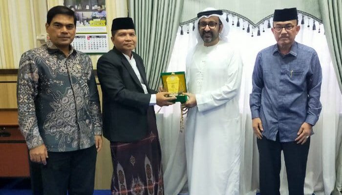 Abu Faisal Terima Kunjungan Tim UEA