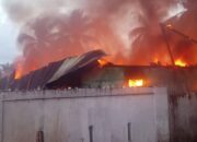 Tiga Rumah Warga Manyak Payed Dilahap Si Jago Merah