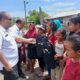 Asri Ludin Tambunan Bantu Perlengkapan Sekolah Anak Pesisir Pantai Labu