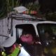 Personel Polres Aceh Singkil saat memeriksa truk colt diesel yang memasuki wilayah hukum Polres Aceh Singkil, Senin (10/3) kemarin. Waspada/Ist