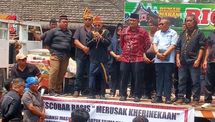 Aliansi Masyarakat Pakpak Silima Suak Aksi Ke Mapolres, Kantor Bupati Dan DPRD Dairi