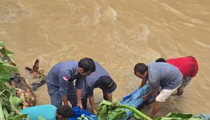 Banjir Sidimpuan, 1 Mayat Ditemukan Di Pinggir Sungai