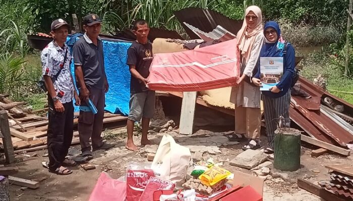 Warga Fakir Korban Rumah Ambruk Mulai Merasa Bahagia Karena Negara Sudah Hadir