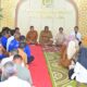 Mencari solusi soal guru PPPK, DPRK Banda Aceh pertemuan guru dengan Pemko Banda Aceh di gedung dewan setempat, Selasa (18/03/25).(Waspada/T.Mansursyah)