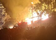 Gudang Kayu Di Kota Tebingtinggi Ludes Terbakar