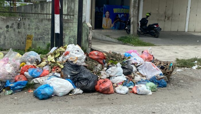 Sampah Berserakan Di Kota Binjai