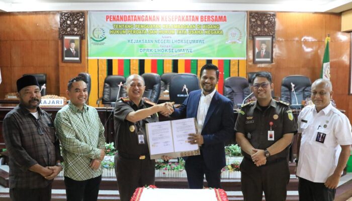 DPRK Dan Kejari Lhokseumawe Tandatangani MoU Penguatan Kelembagaan