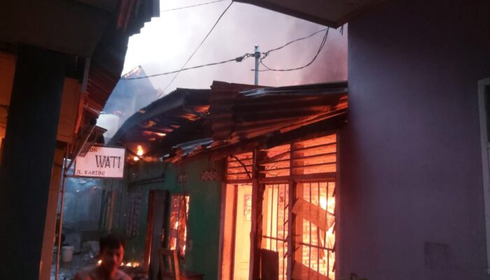 Jelang Berbuka Puasa, 20 Rumah Di P.Brandan Musnah Terbakar 
