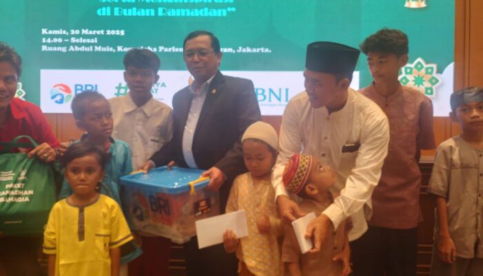 KWP Gelar Santunan Yatim Piatu Di Parlemen