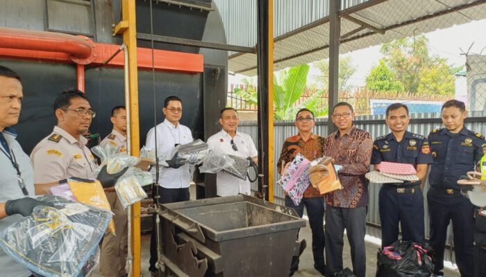 Bea Cukai Kualanamu Musnahkan Barang Bawaan Penumpang Luar Negeri