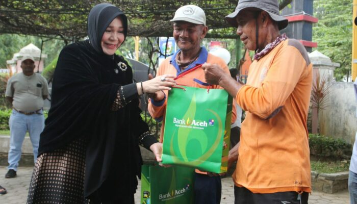 Illiza Bakal Berangkatkan Umrah Petugas Kebersihan Teladan