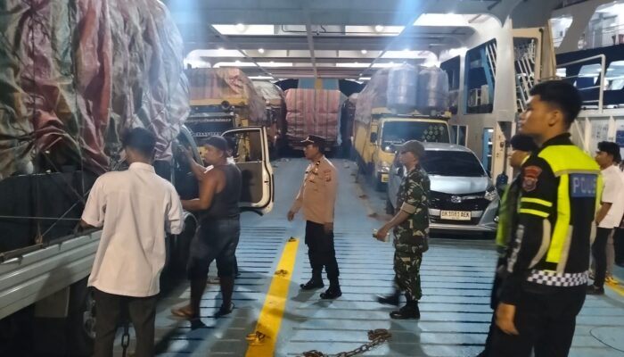 Antisipasi Peningkatan Penumpang, Polisi KRYD Di Pelabuhan Pelindo Sibolga