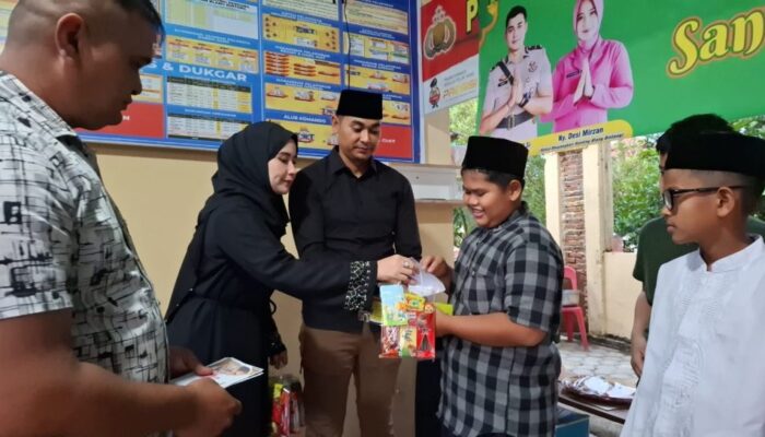 Tebar Keberkahan, Polsek Blang Bintang Bukber Dan Santuni Anak Yatim