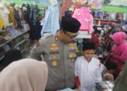 Kapolres Langkat Ajak Anak Yatim Belanja Pakaian Lebaran