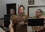 Rico Waas Keluarkan Kebijakan Baru Soal Ketersediaan Blangko e-KTP