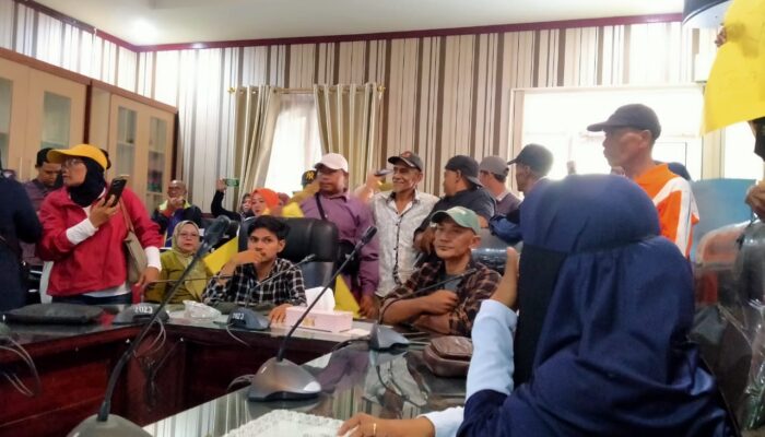 Terkait Korupsi Bantuan Nelayan, Warga Desa Perlis Kembali Demo Ke DPRD Langkat