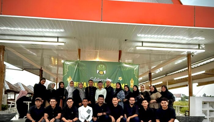 Jalin Ukhuwah Seprofesi, Alumni Ikadoma Cabang Pidie Gelar Buka Puasa Bersama