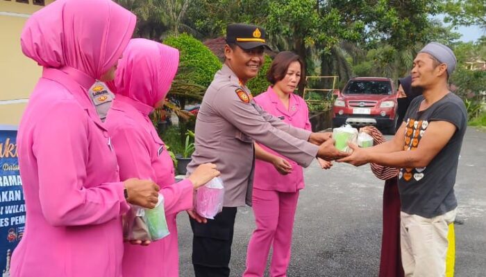 Polres P.Siantar Baksos Di Panti Sosial Lansia
