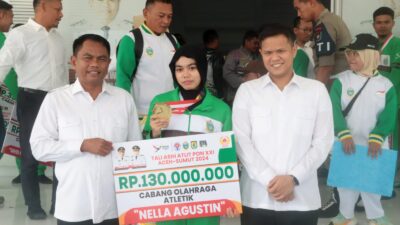 Belasan Atlet Berprestasi Sergai Terima Tali Asih, Bupati Sampaikan Apresiasi