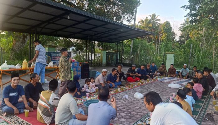 Komunitas Masjid Ayah Gadeng Abdya Bukber Lintas Generasi