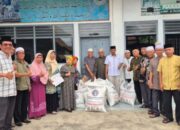 IPHI Kota Medan Salurkan 1 Ton Gula Dan Makanan Buka Puasa Untuk Duafa