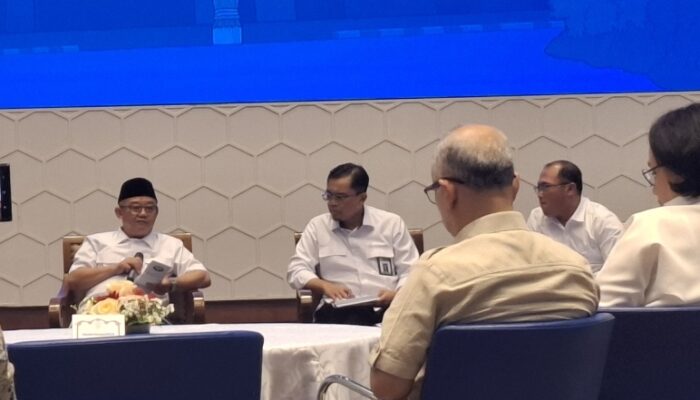 SPMB 2025 Resmi Diluncurkan, Mendikdasmen: Beda Jauh dengan PPDB