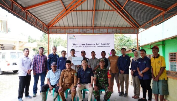 PT PLN UPT Pematangsiantar Resmikan Program Sarana Air Bersih di Desa Karang Sari