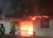 Polsek Medan Helvetia Terbakar