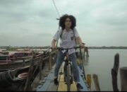 Samudera, Film Pertama Dewi Budiati Teruna Said Gunakan Dana Pribadi