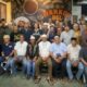 PENGURUS dan anggota RRG foto bersama usai buka puasa bersama dan pemberian santunan kepada anak yatim di sekretariat RRG Jl. Karya Kasih, Medan Johor, Jumat (21/3). Waspada/Ist