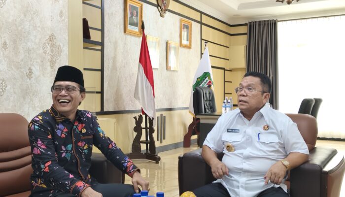 Pdt. Penrad Siagian Dan Wali Kota Pematangsiantar Bahas Pendidikan, Agraria Dan Revitalisasi Pasar Horas