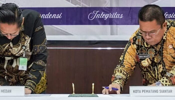 Wali Kota Serahkan LKPD P.Siantar Ke BPK RI