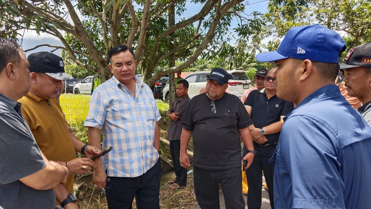 Bupati Salim Fakhry Tinjau Persiapan Panen Raya Padi Serentak