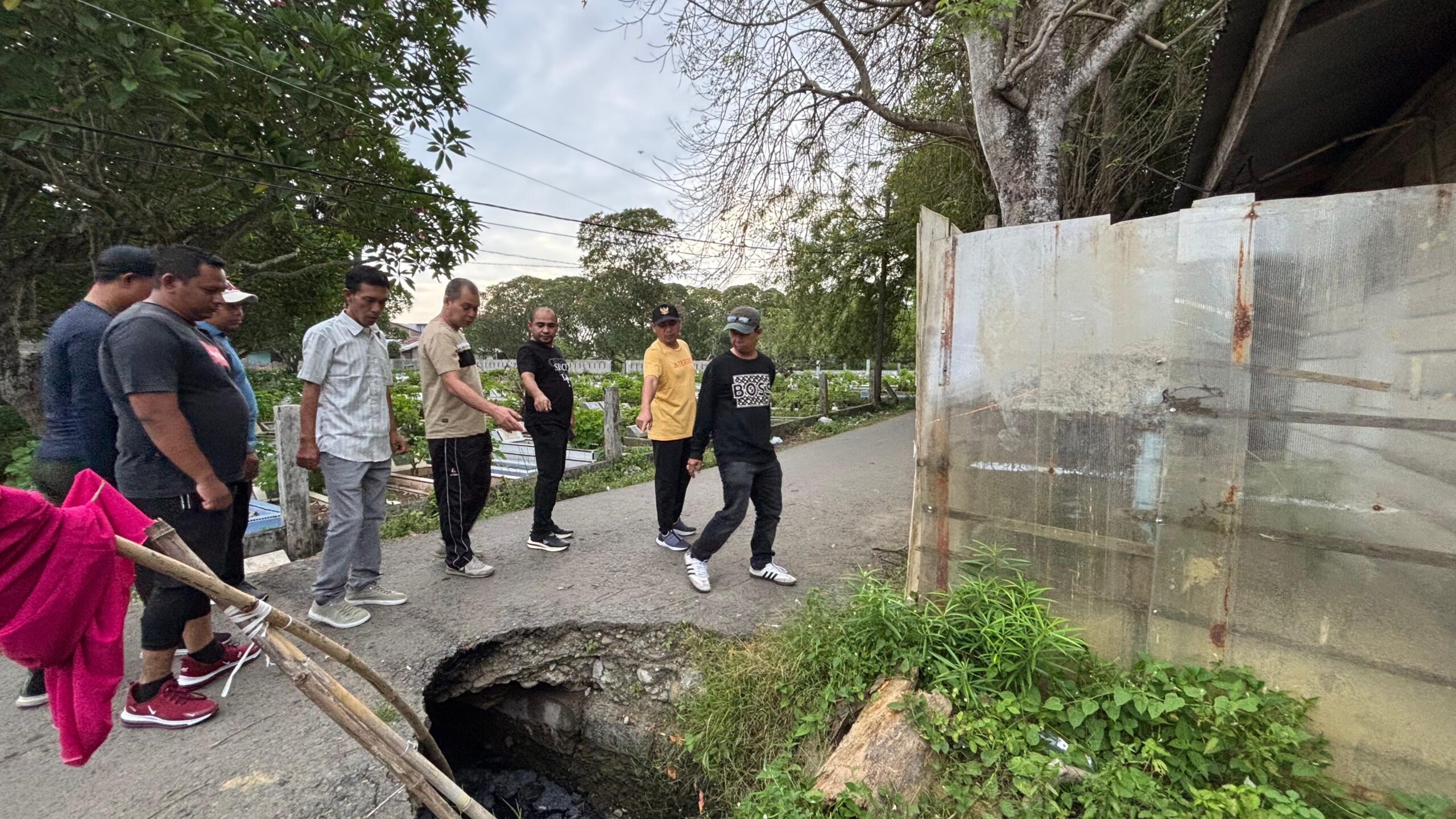 Targetkan Sampah Jadi PAD, Wali Kota Pantau Sampah dan Jalan Gampong