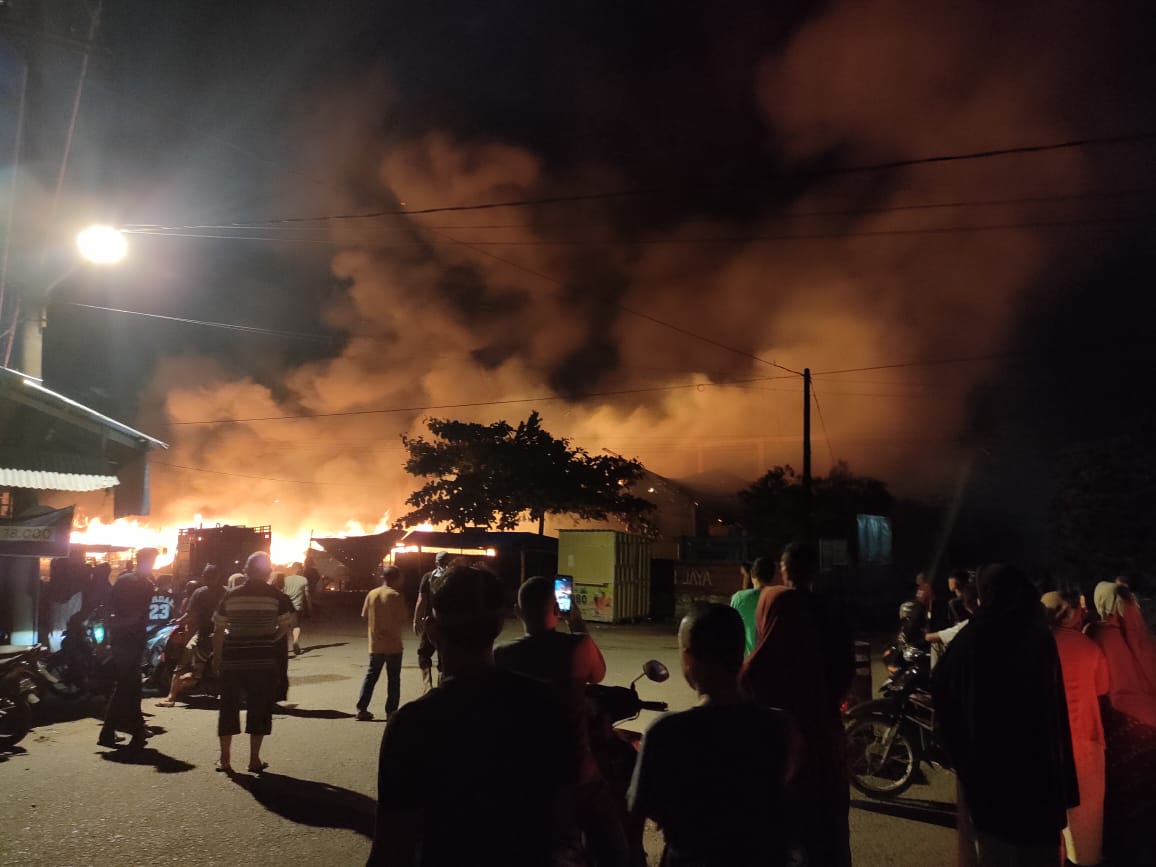Pasar Lamno Terbakar, 23 Kedai Hangus