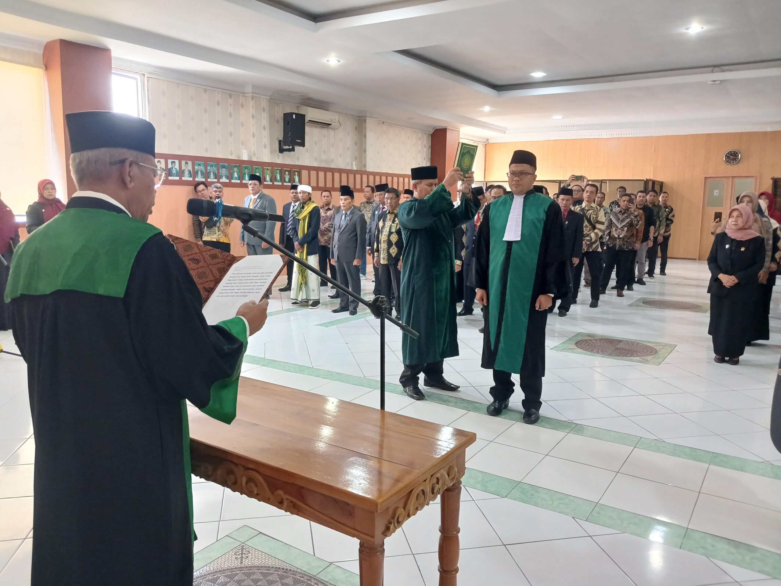 Diantar Sejumlah Koleganya, Redha Valevi Sah Jadi Ketua PA Tebing Tinggi