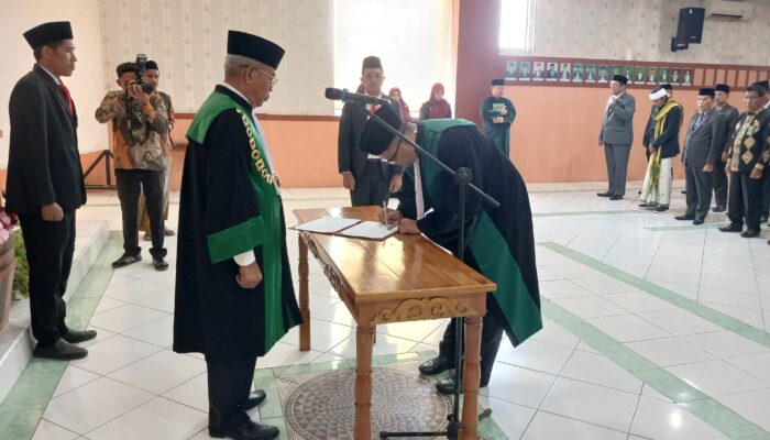 Diantar Sejumlah Koleganya, Redha Valevi Sah Jadi Ketua PA Tebing Tinggi