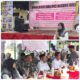 Sekdis Kesehatan Aceh Besar Nelly Ulfiati menyampaikan sambutan pada Bakti Sosial IBI PC Aceh Besar di Lamkubu, Lembah Seulawah Aceh Besar, Rabu (23/4) . (Waspada/Ist)