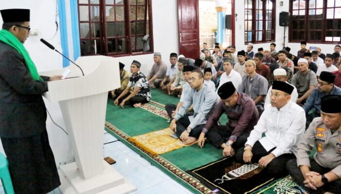 Bupati Simalungun Dan Kapolres Sholat Id Di Masjid Ilham Sigundaba Pamatangraya