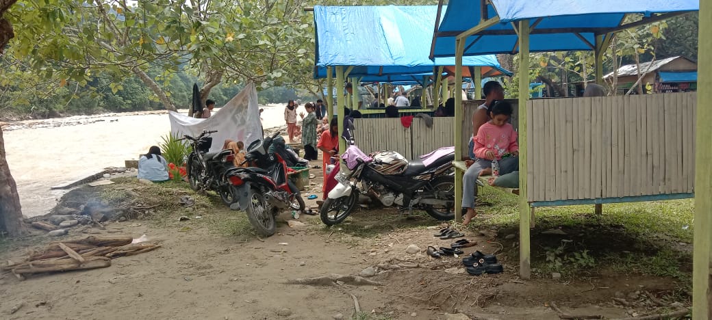 Warga Agara Padati Objek Wisata Warga Agara Padati Objek Wisata