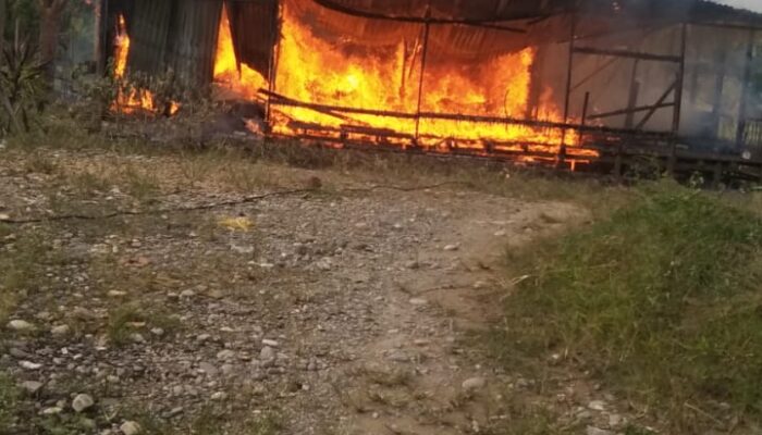 Satu Rumah Hangus Terbakar Di Agara