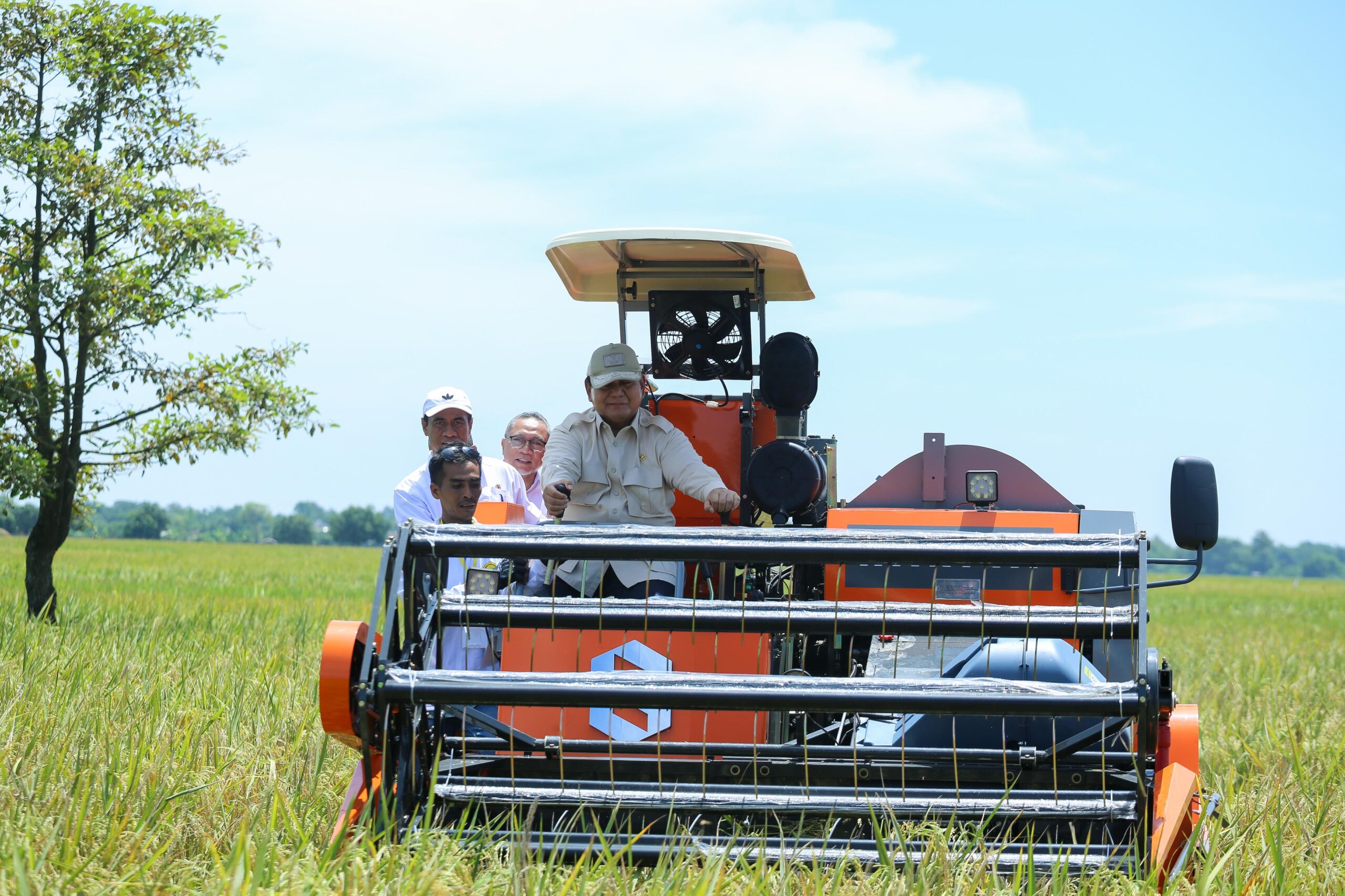 Presiden Prabowo Pimpin Panen Serentak Di 14 Provinsi