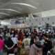 Tiket Pesawat Sulit Didapatkan, Calon Penumpang Antre 2 Hari Di KNIA