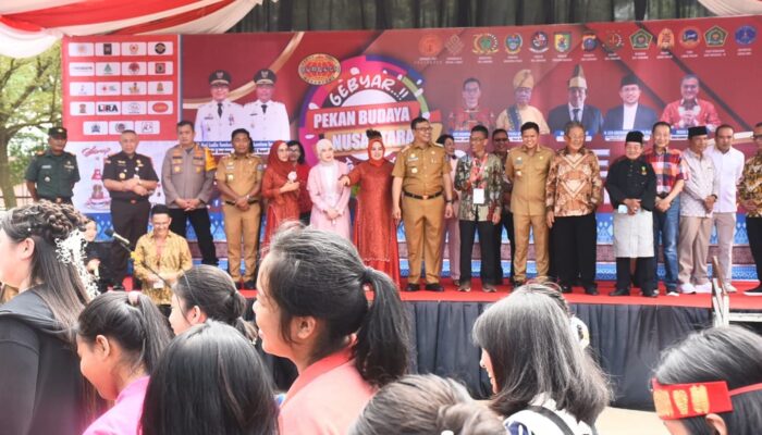 2.500 Peserta Ikuti Pawai Pekan Budaya Nusantara Di Deliserdang