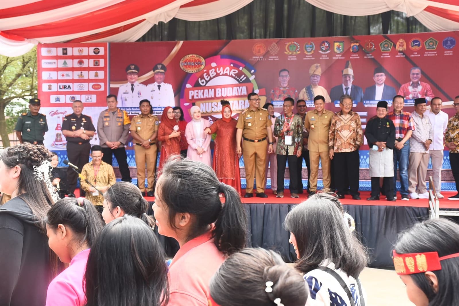 2.500 Peserta Ikuti Pawai Pekan Budaya Nusantara Di Deliserdang