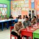 Halalbihalal dewan guru SD 2 Muhammadiyah Langsa pasca libur lebaran Idul Fitri 1446H/2025 M, di lingkungan komplek sekolah setempat, Selasa (8/4). Waspada/Munawar