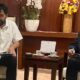 Gubernur Aceh, Muzakir Manaf saat bersilaturahmi dan audiensi dengan Menteri Pekerjaan Umum (PU) Dody Hanggodo di Kantor Kementerian Pekerjaan Umum, Jakarta, Kamis (10/4). (Waspada/Ist)