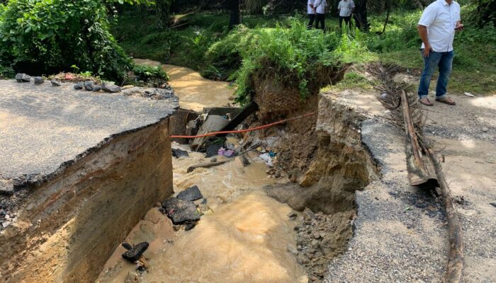 Cuaca Ekstrem, Bupati Labusel Terbitkan Peringatan Dini