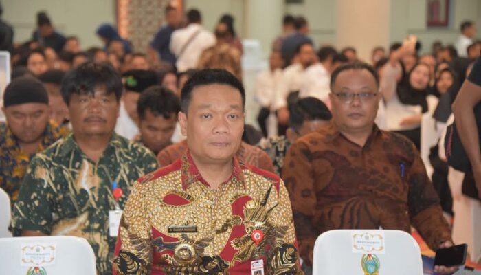 Bupati Oloan Ikuti Sosialisasi Pembentukan Sekolah Rakyat