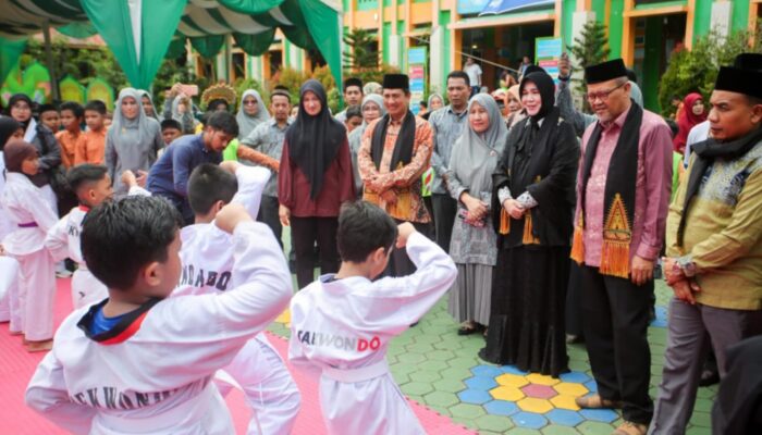 Wali Kota Illiza Buka Kegiatan MAXIMA MIN 1 Banda Aceh